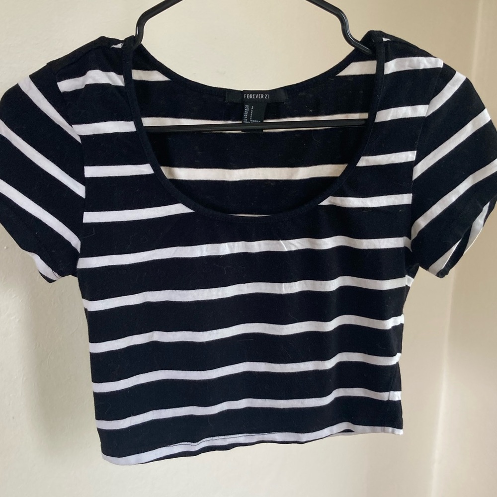 F21 black and white striped crop top